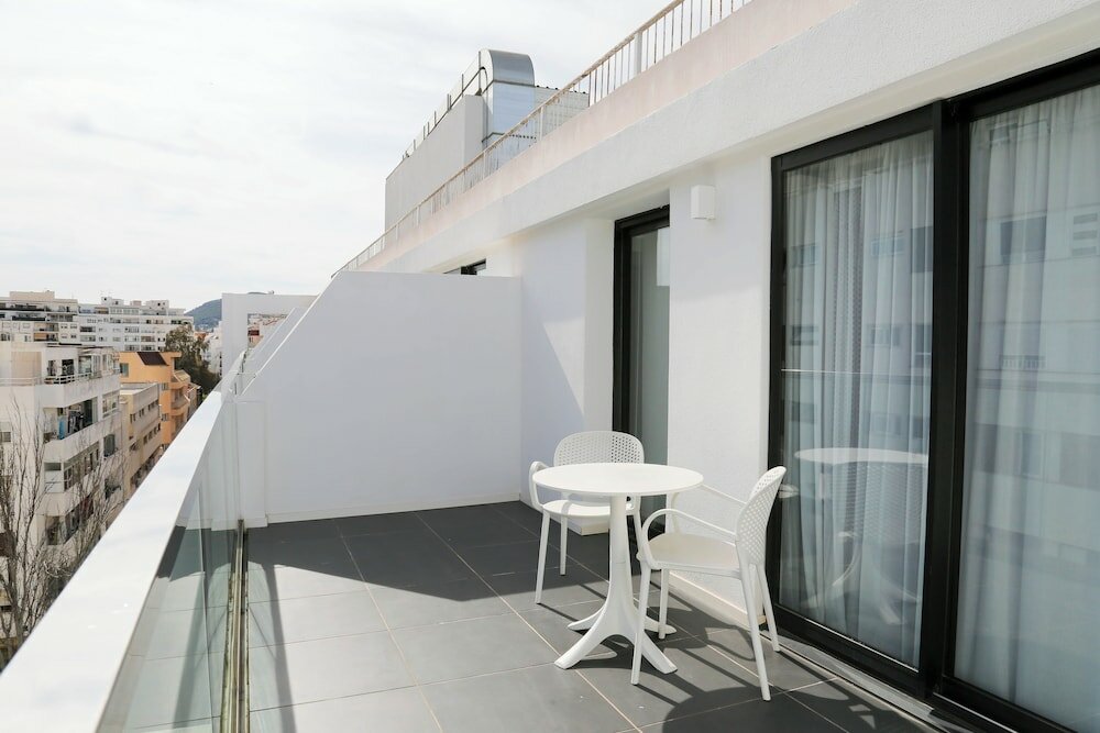 Фото El Puerto Ibiza Hotel & SPA