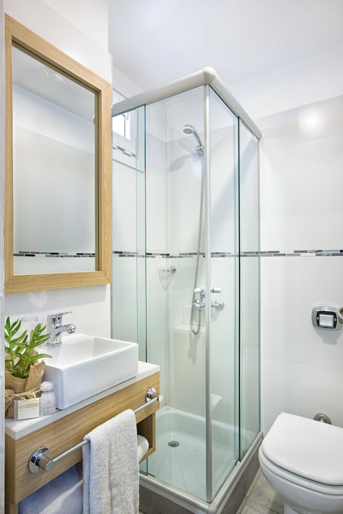 Фото Embajador Hotel