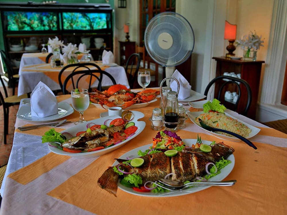 Фото Emel Boutique Hotel