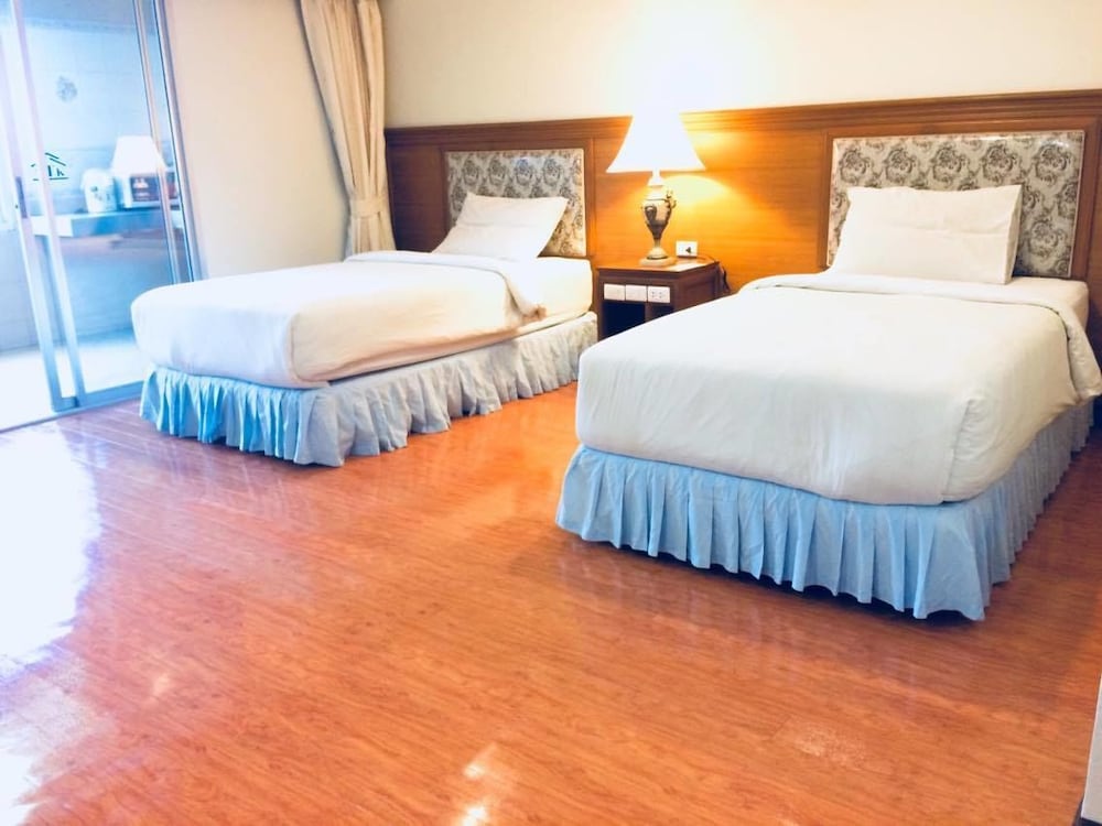 Фото отеля 5