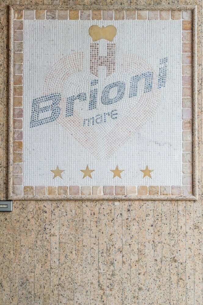 Фото Brioni Mare