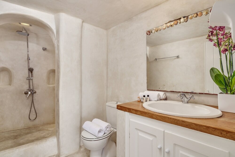 Фото Finikia Memories Hotel