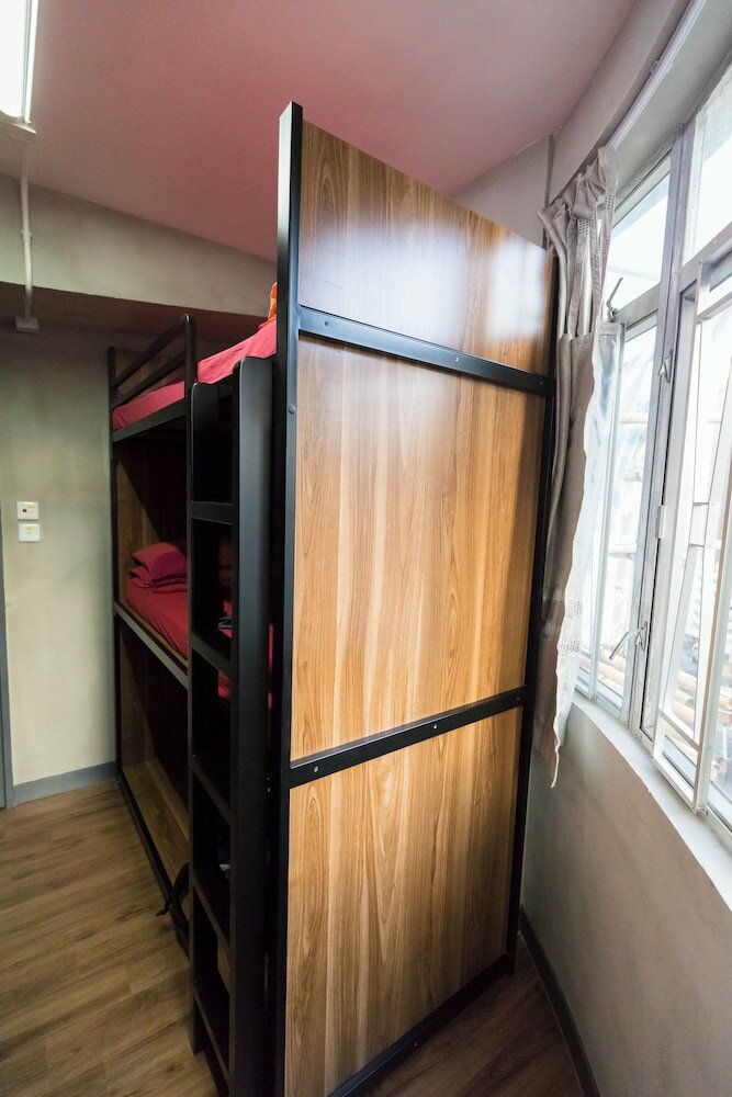 Фото Check Inn HK