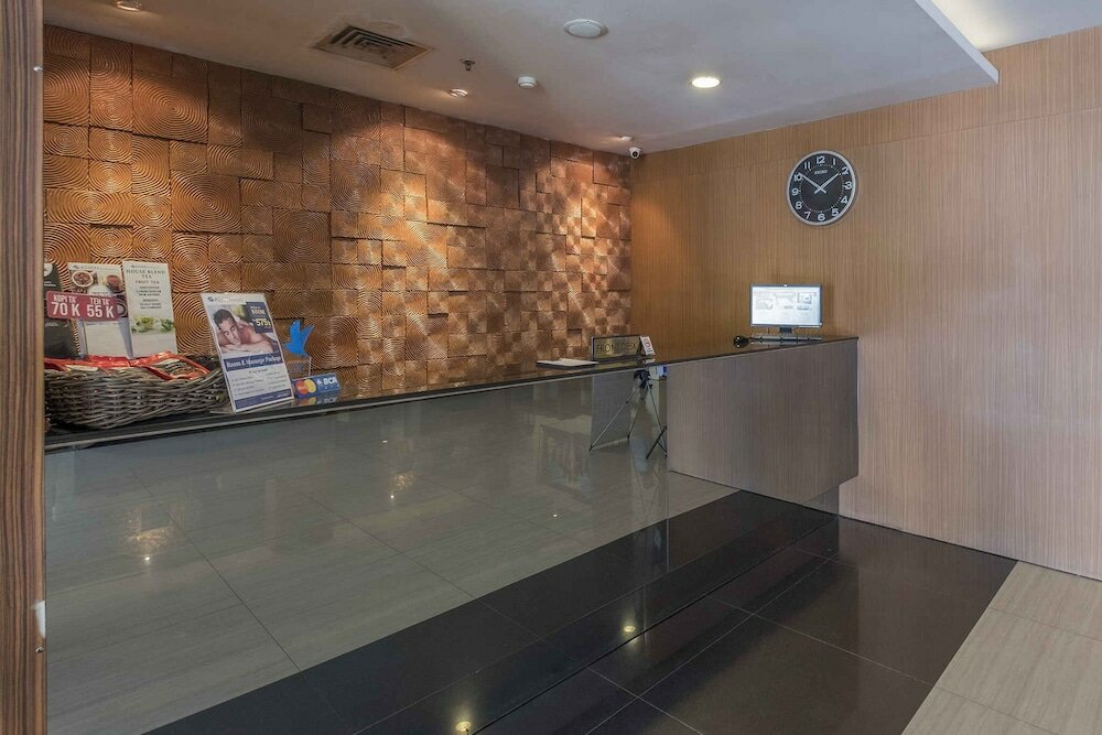 Фото Aswin Hotel