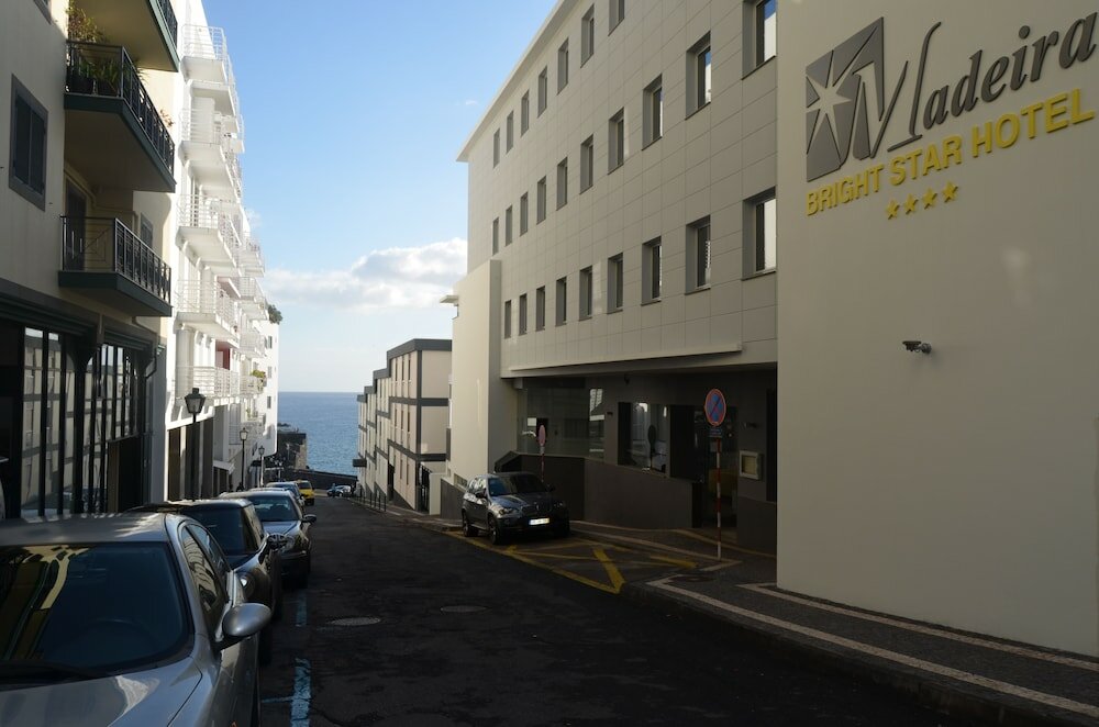 Фото Madeira Bright Star Hotel