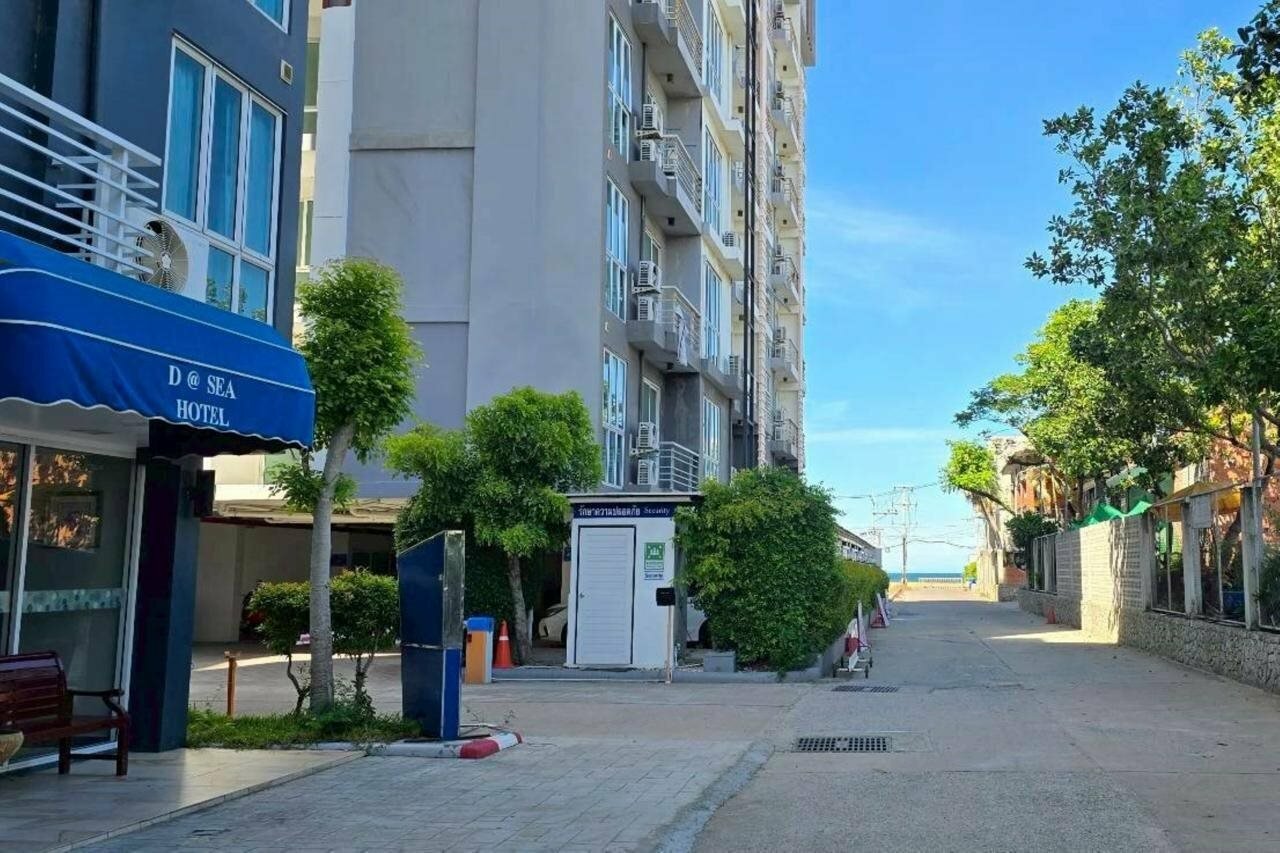 Фото D at Sea Hotel