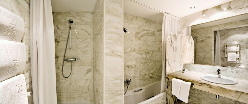 Фото Hotel Rutllan & SPA