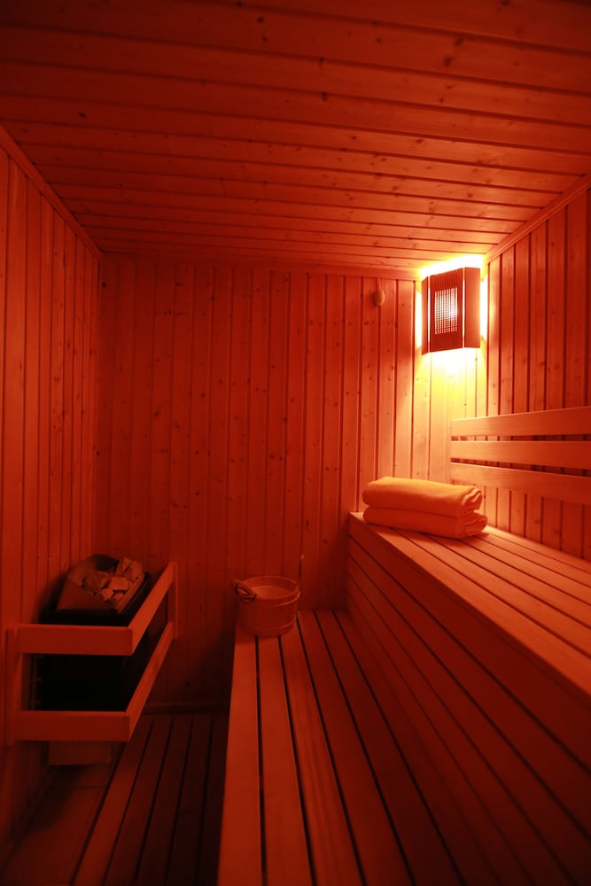 Фото Madara Park Hotel