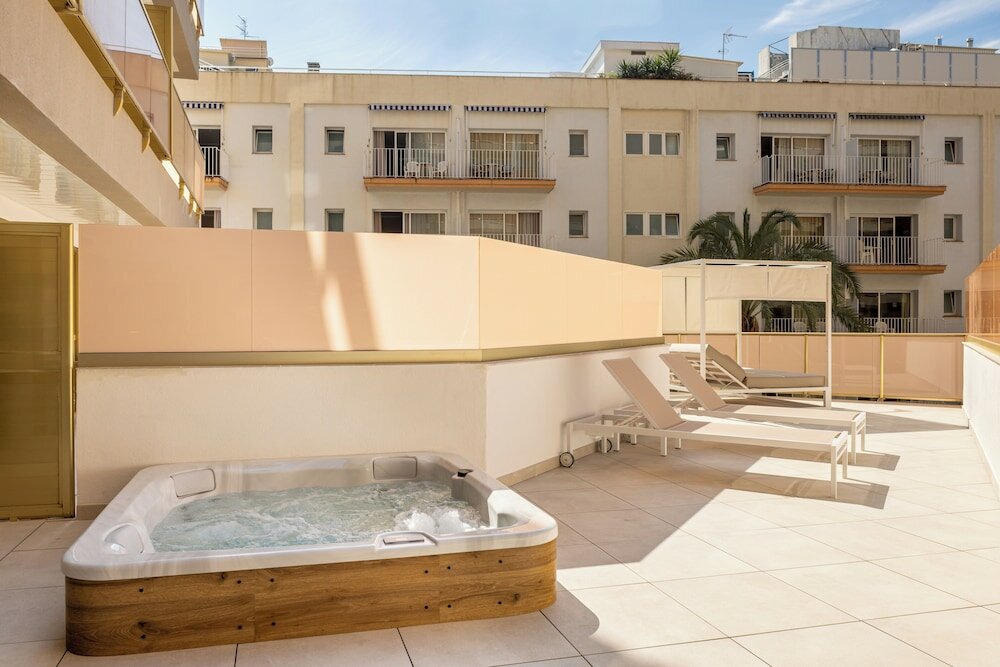 Фото htop Amaika Adults Only