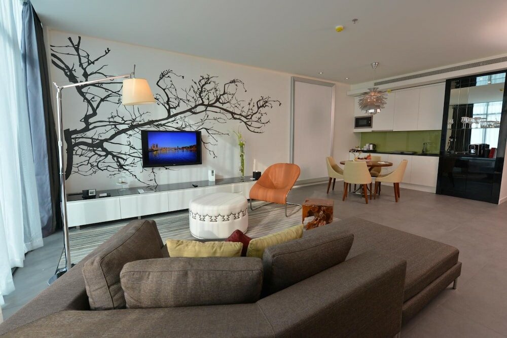 Фото Ramee Grand Hotel and Spa