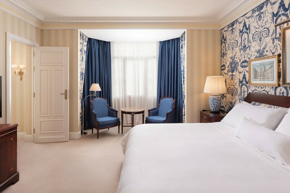 Фото The Palace, a Luxury Collection Hotel, Madrid