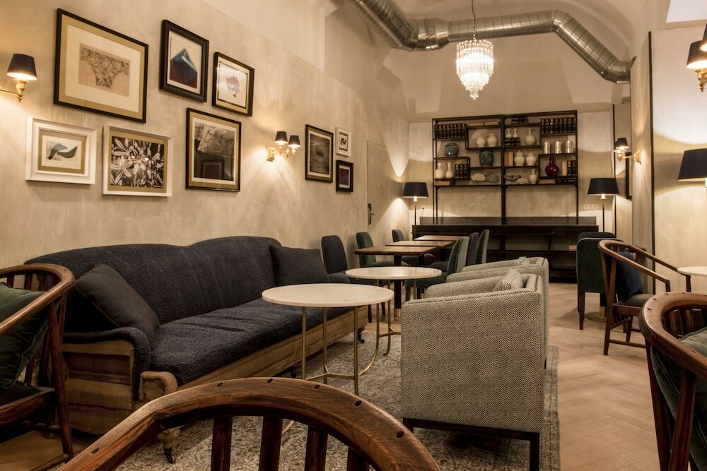 Фото Midmost Barcelona  by Majestic Hotel Group