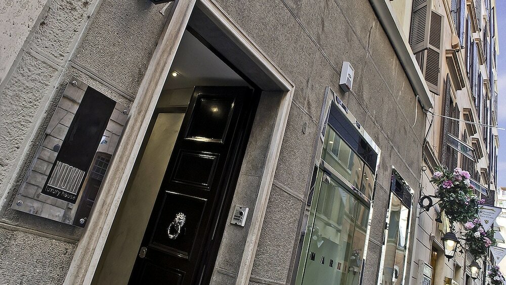 Фото Intown Luxury House