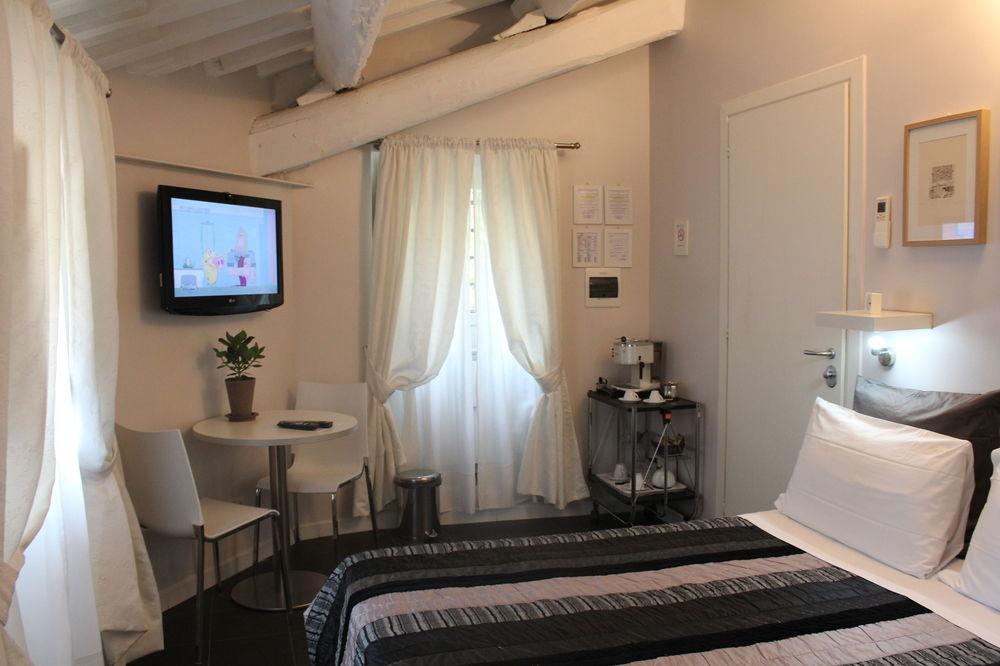 Фото Relais Casa della Fornarina