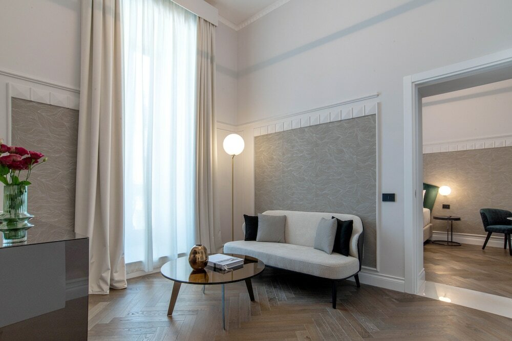 Фото 146716196618