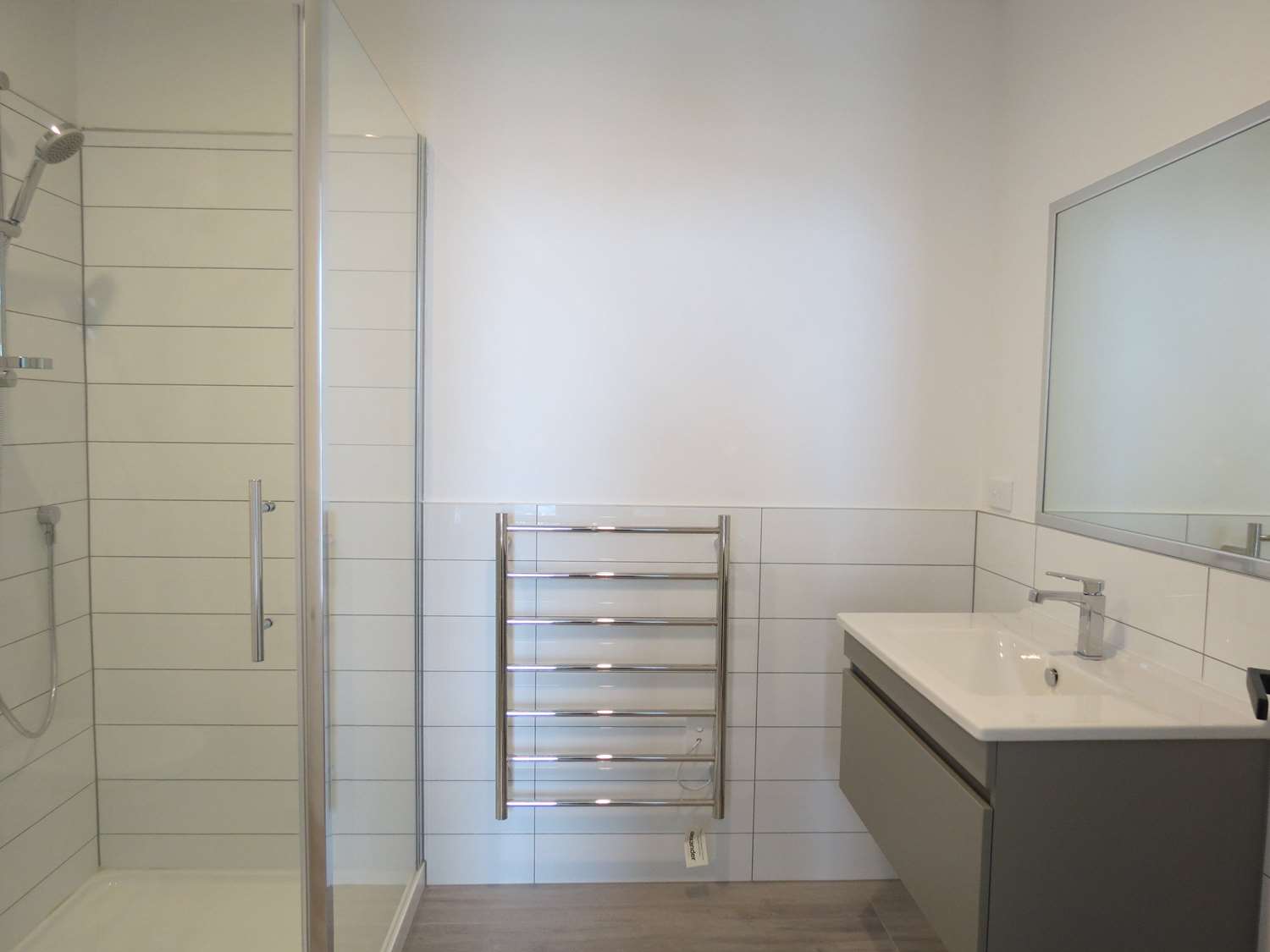 Фото Ramada Suites by Wyndham Victoria Street West