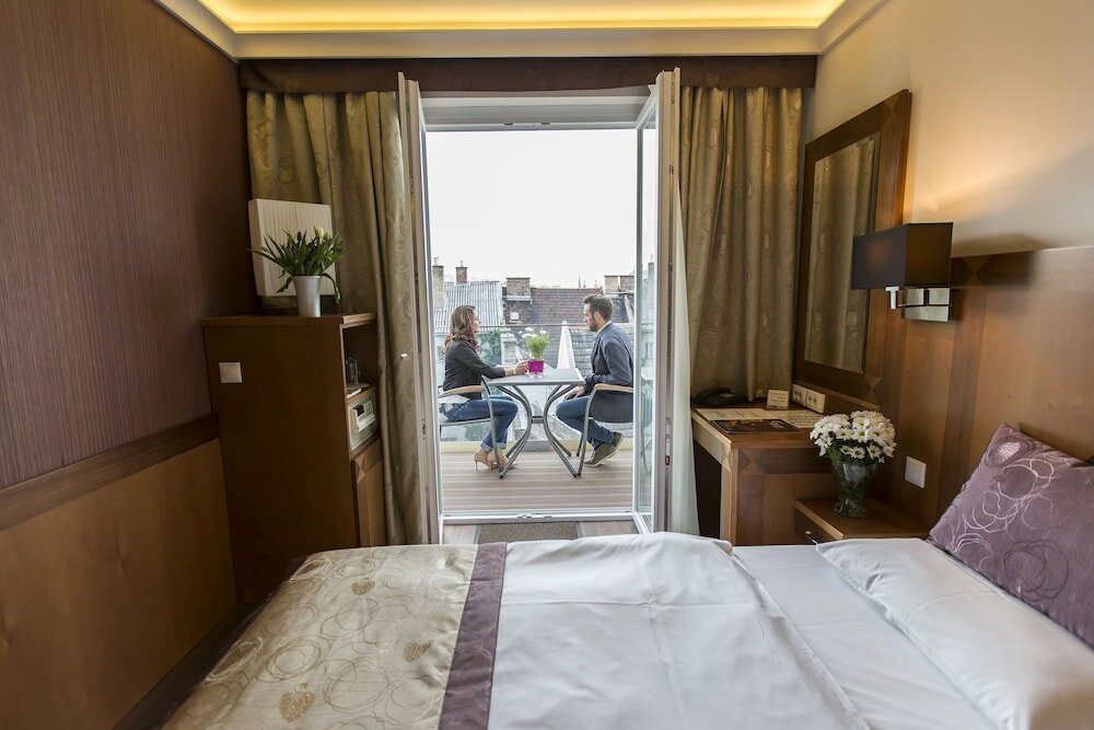 Фото Carlton Hotel Buda Castle