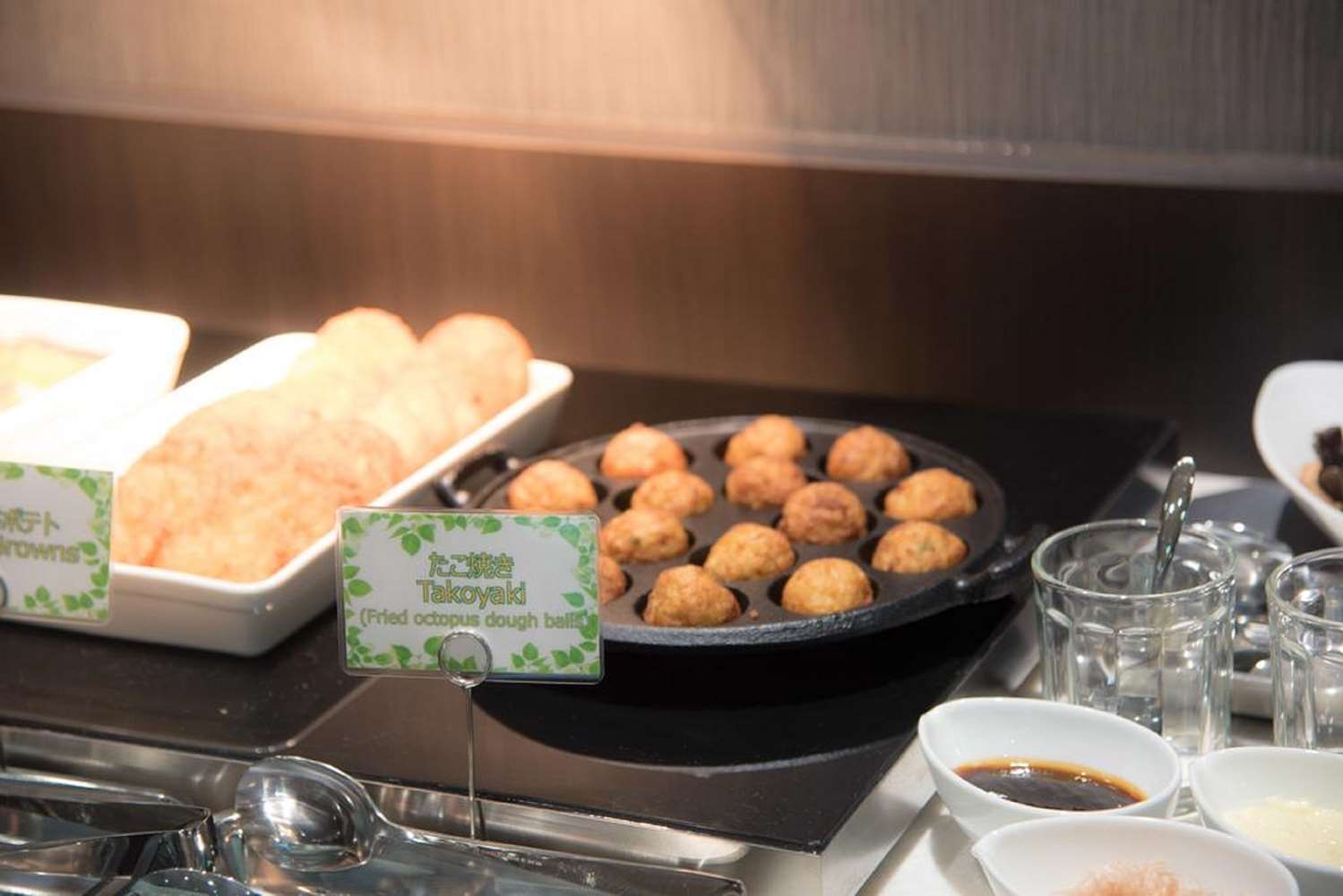 Фото Best Western Osaka Tsukamoto