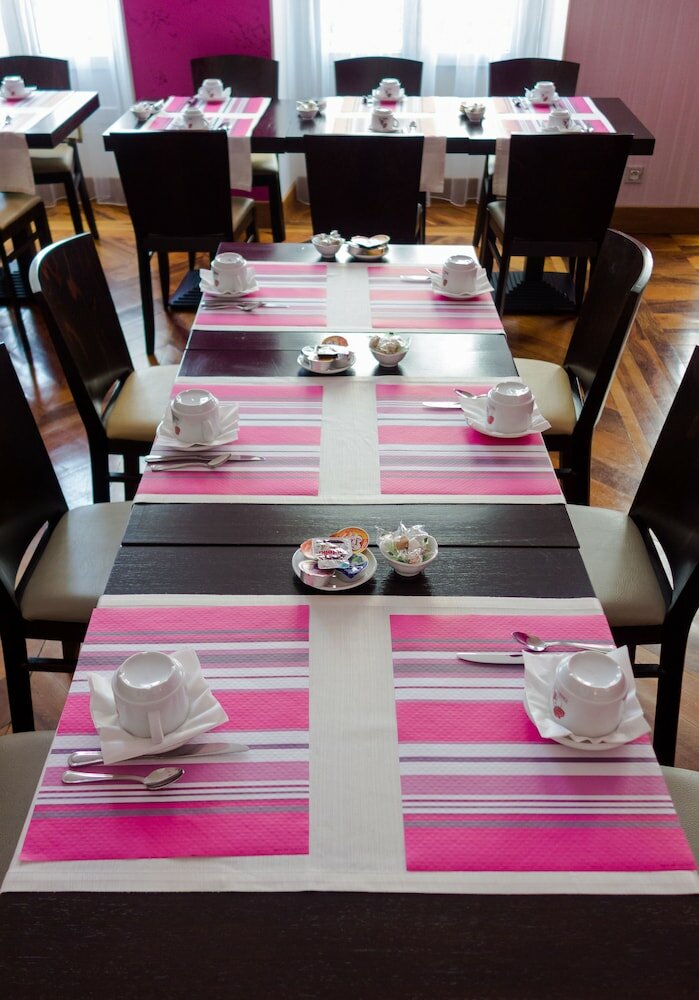 Фото Hôtel de l'Europe Grenoble Hyper Centre