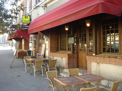 Гостиница Hôtel de l'Ecu de France в Фонтенбло