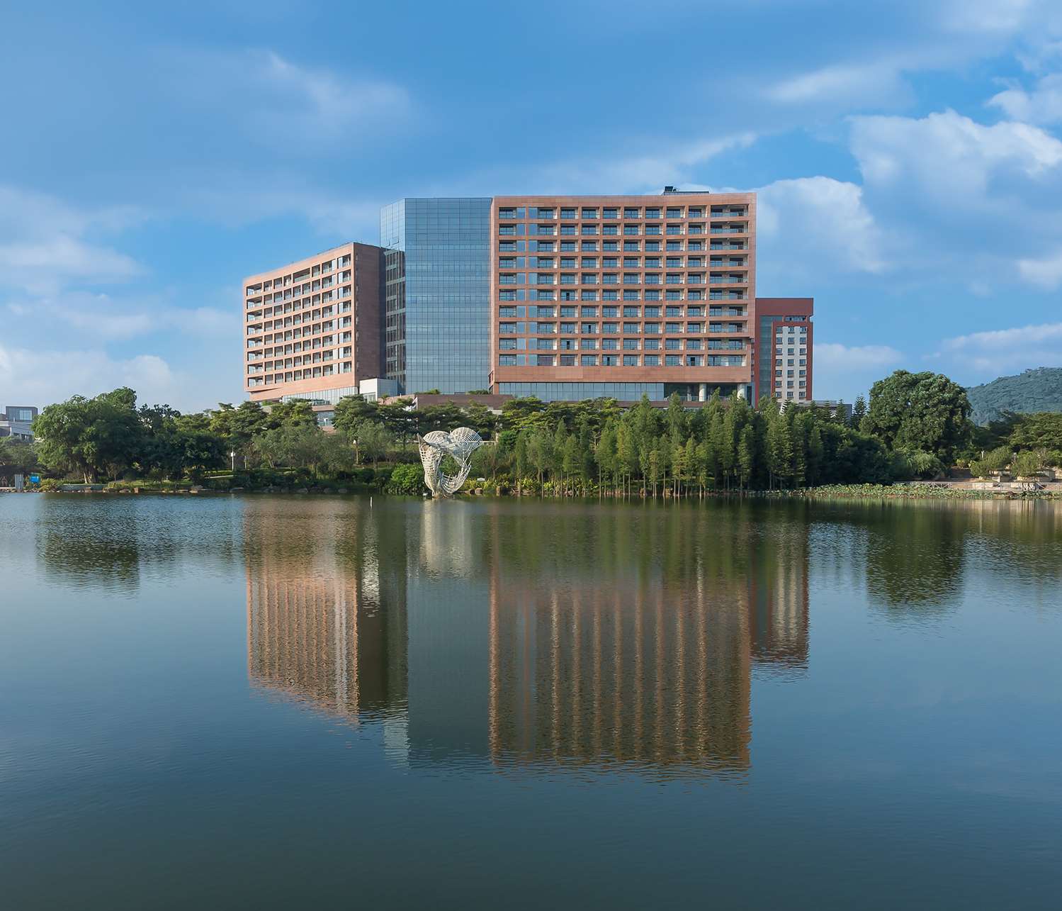 Фото DoubleTree by Hilton Hotel Guangzhou - Science City