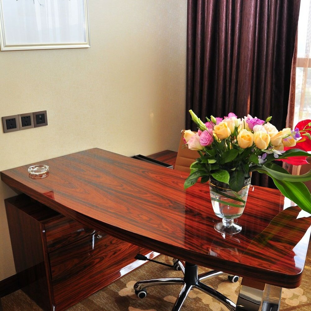 Фото Guangzhou Tongyu International Hotel