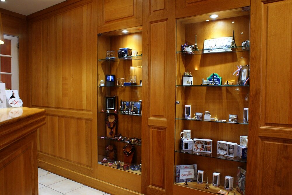 Фото Hotel Esteem Tour Eiffel