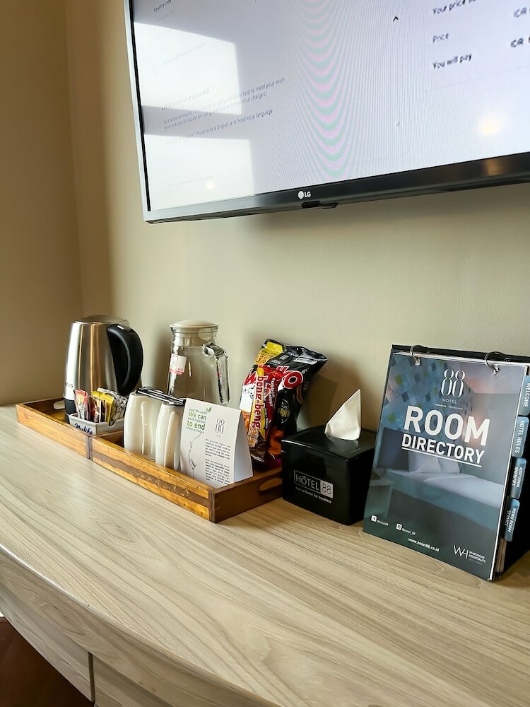 Фото Hotel 88 Kedungsari by Wh