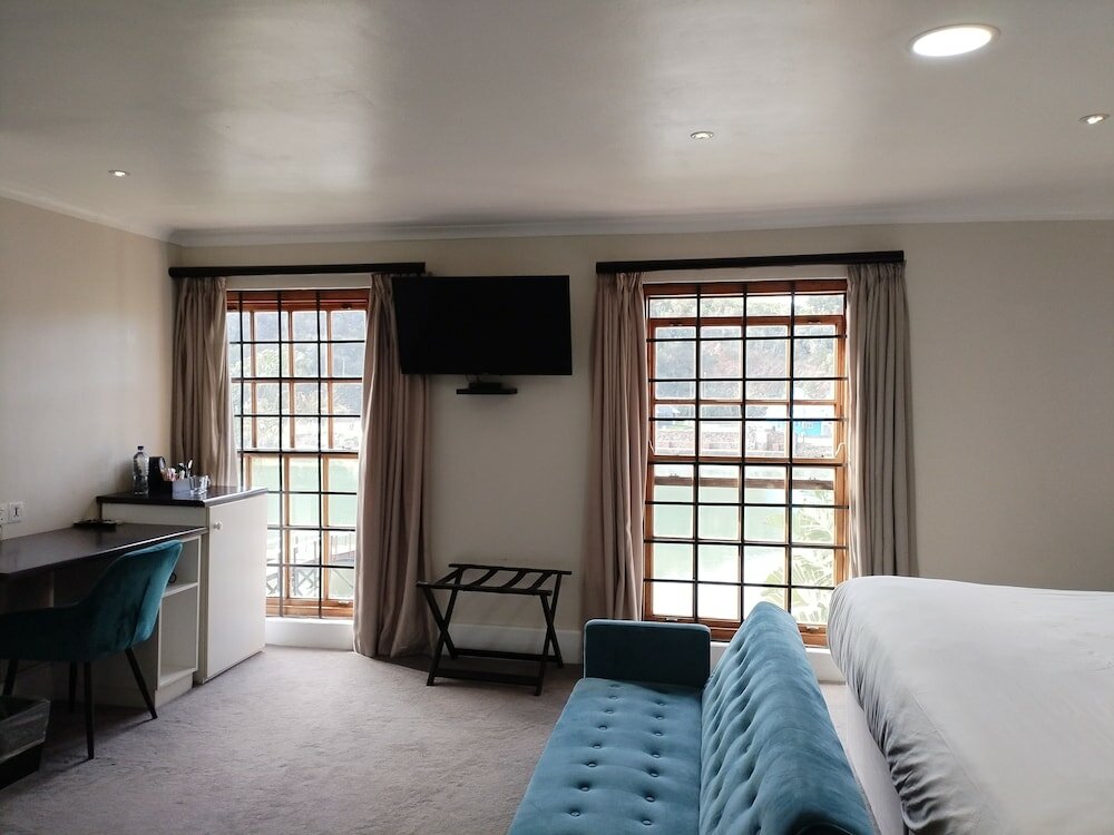 Фото My Pond Hotel