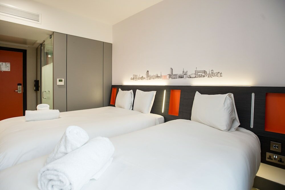 Фото EasyHotel Sheffield