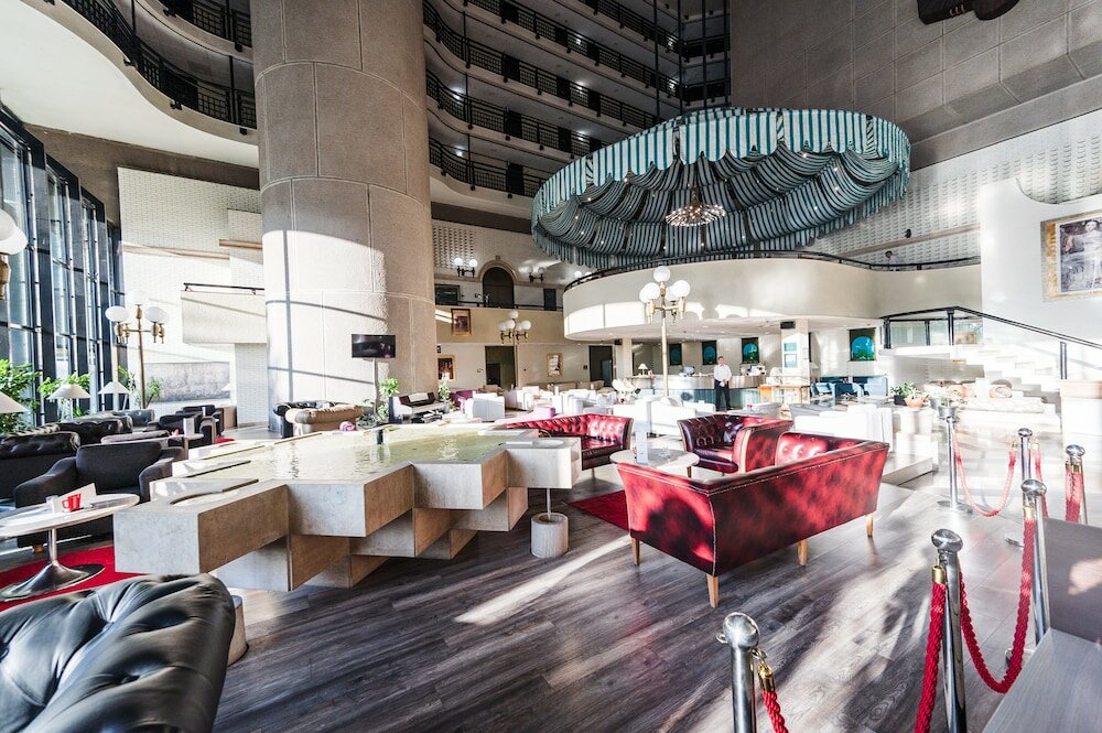 Фото Hotel Holiday