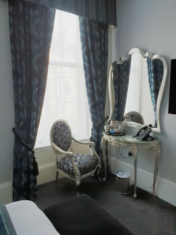 Фото Argyll Hotel