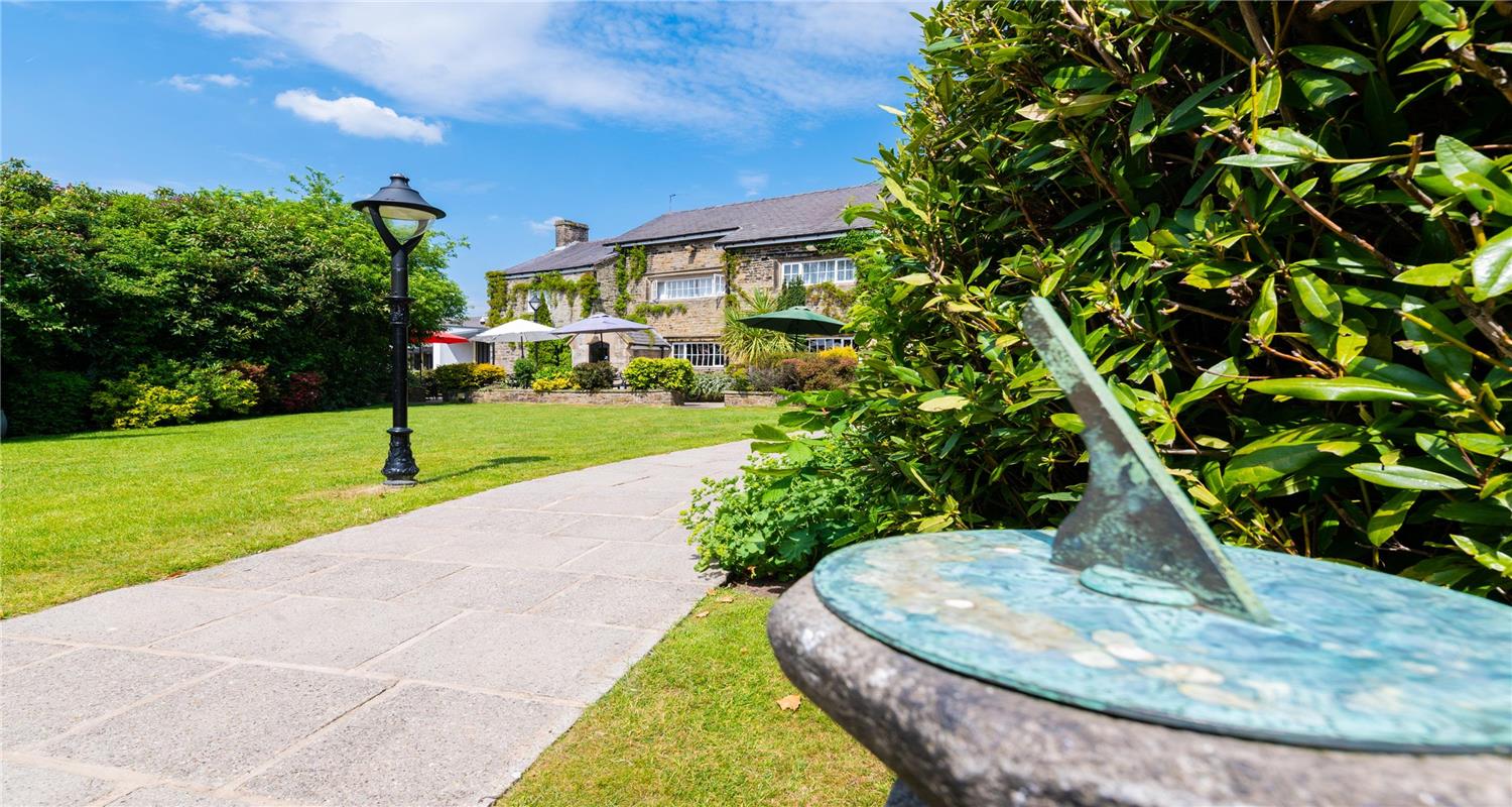 Фото Best Western Plus Lancashire Manor Hotel