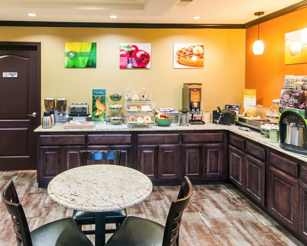 Фото Quality Inn Chico