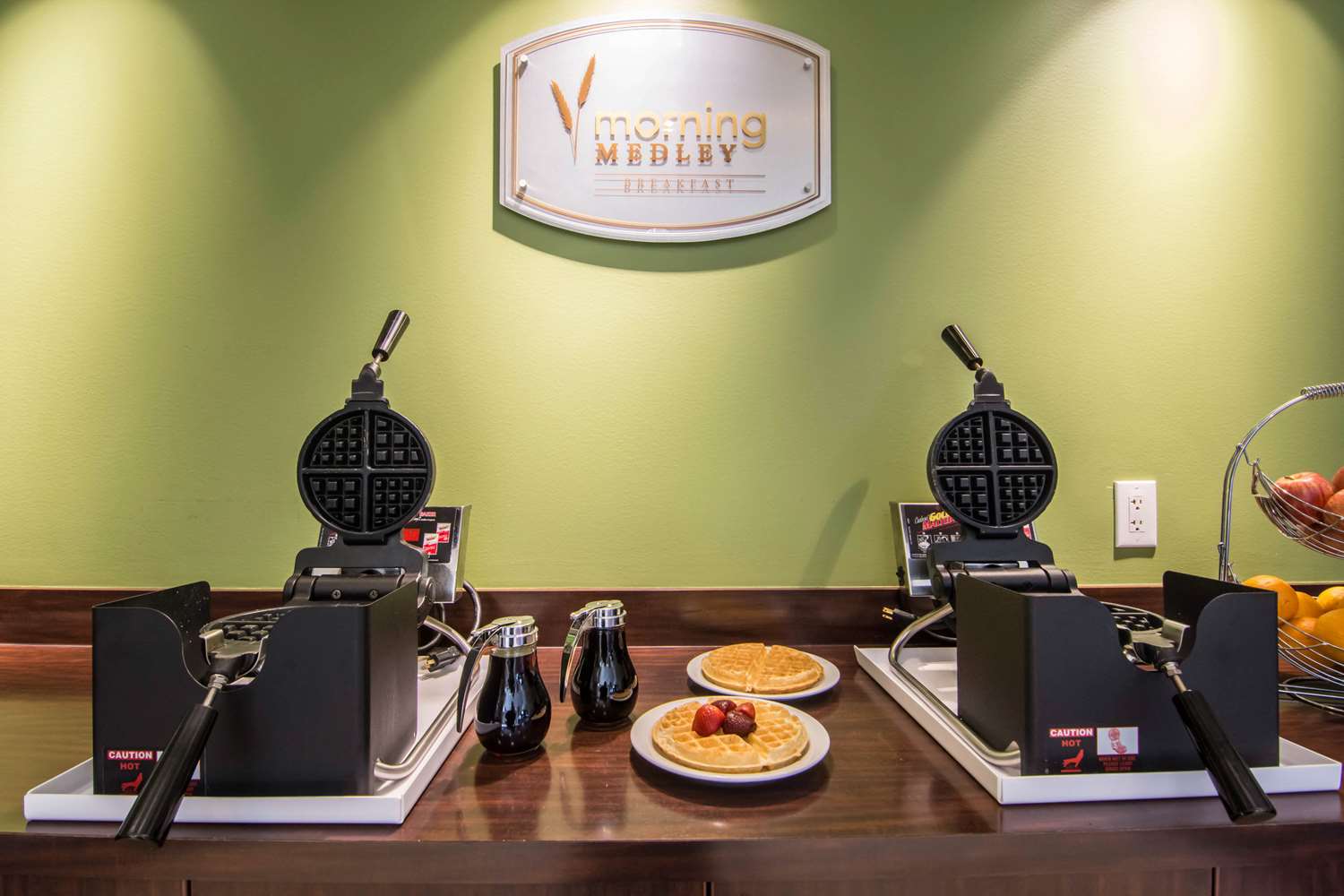 Фото Sleep Inn Regina East