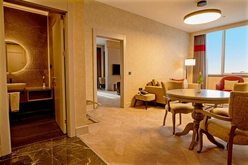 Гостиница Ramada by Wyndham Diyarbakır в Енишехире
