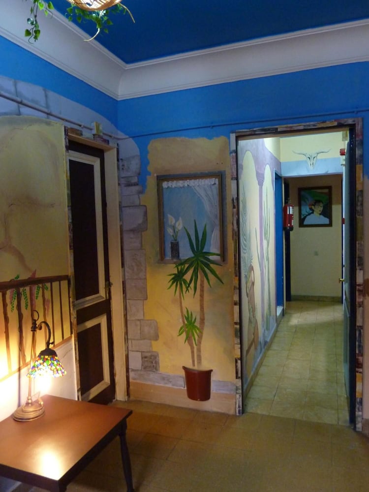 Фото Pensión Sea of Clouds