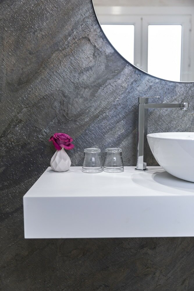 Фото Hotel Serrano by AA Hoteles