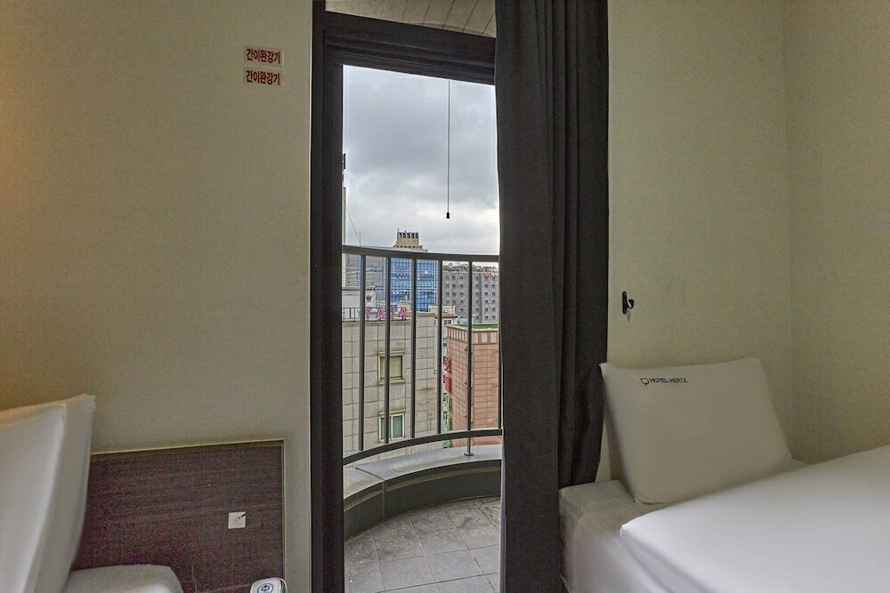 Фото Hotel Hertz