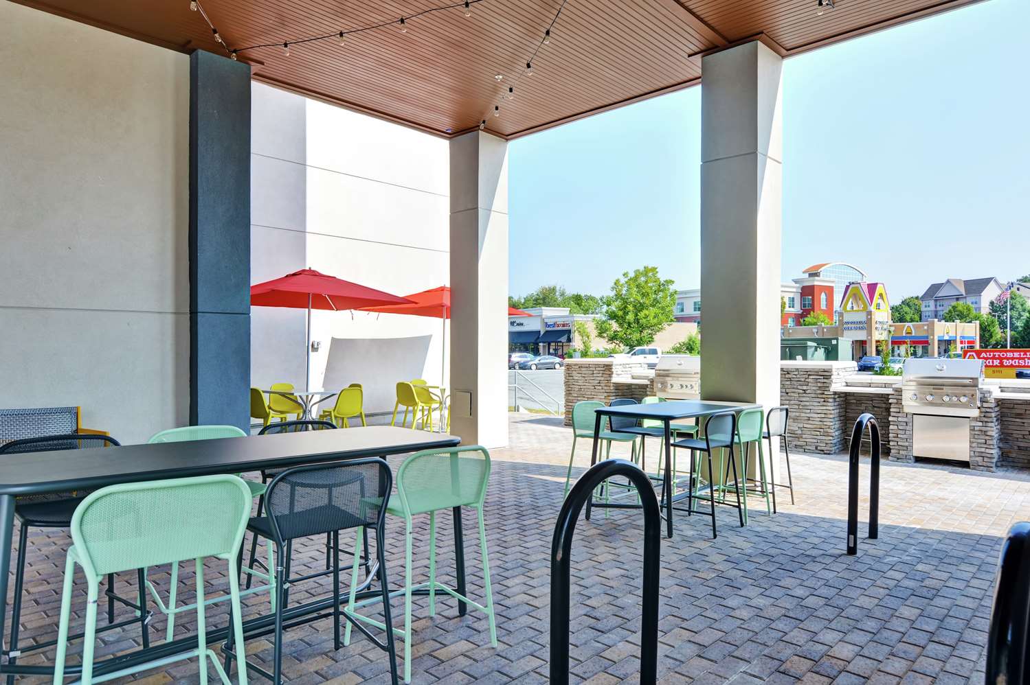 Фото Home2 Suites by Hilton Charlotte Piper Glen