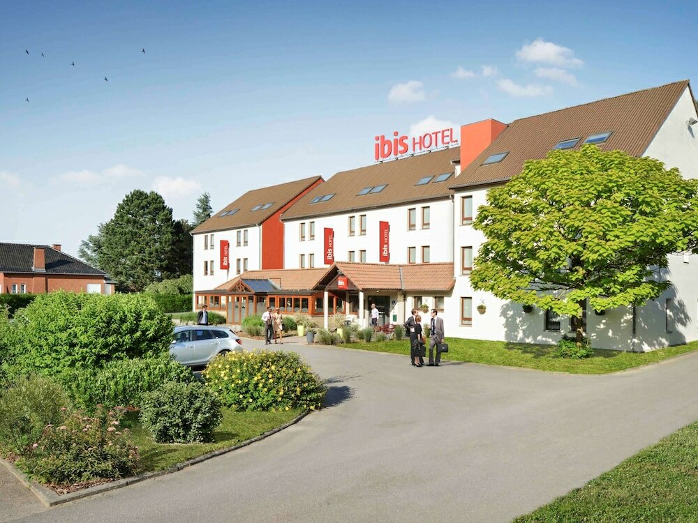 Фото Ibis Charleroi Airport Brussels South