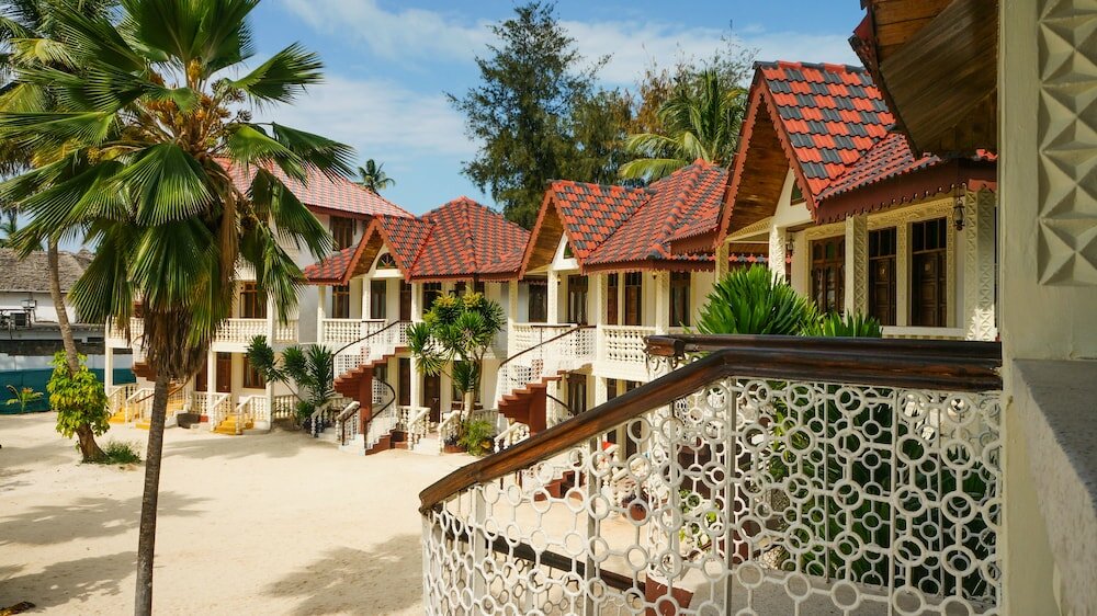 Фото Smiles Beach Hotel