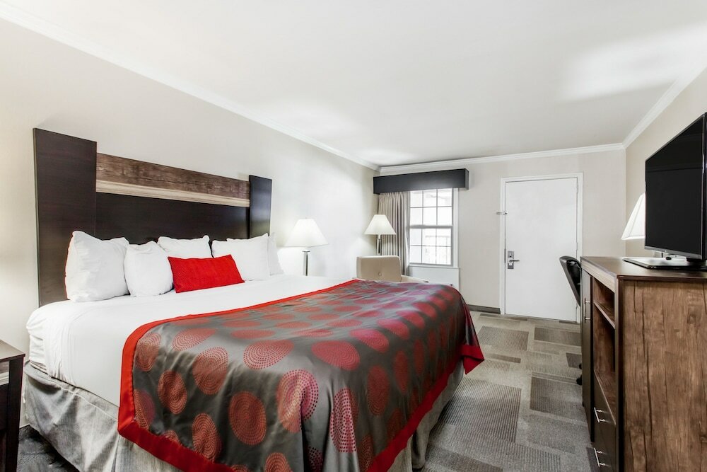 Фото Days Inn by Wyndham Wilmington/Newark