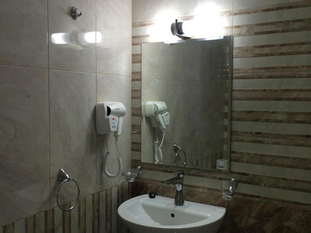 Фото TM Deluxe Hotel