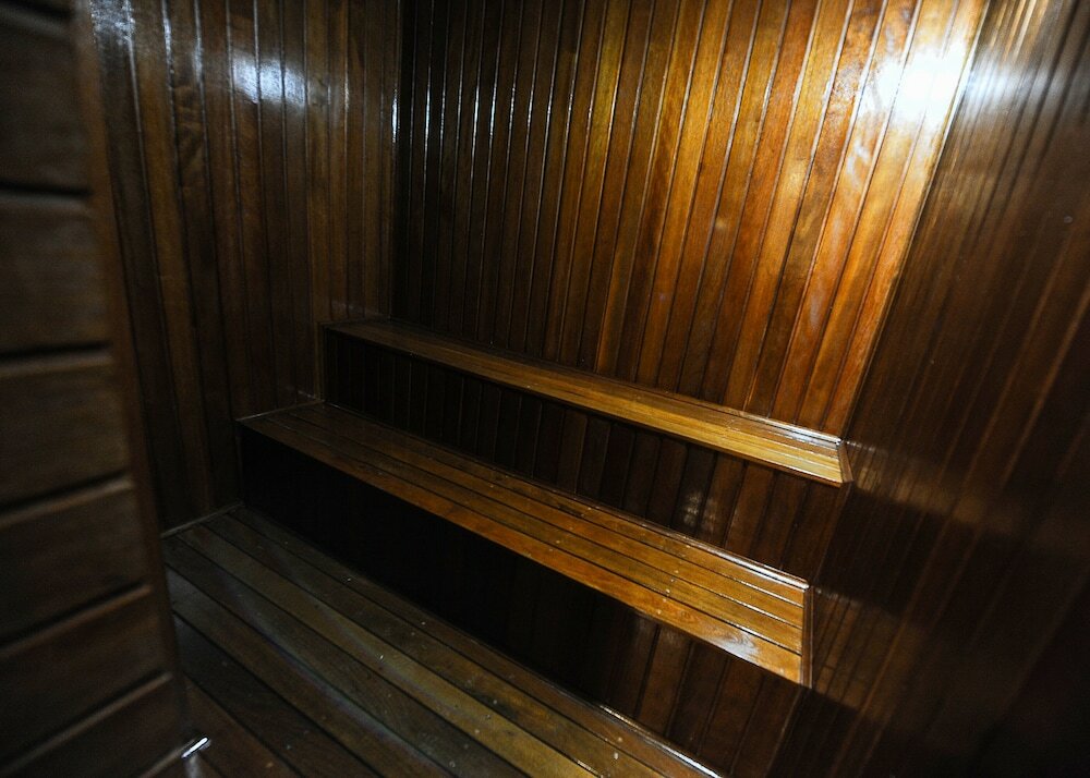 Фото Bristol Infinity Hotel