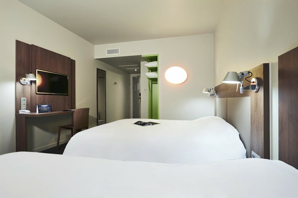 Фото Campanile Nancy Centre - Gare