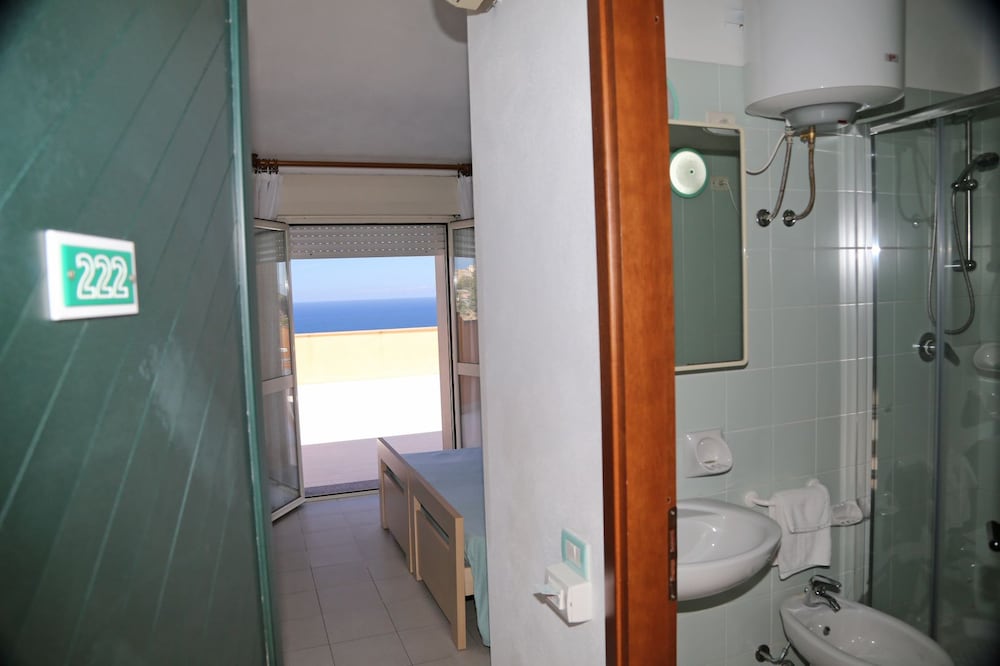 Фото Hotel Residence La Baia