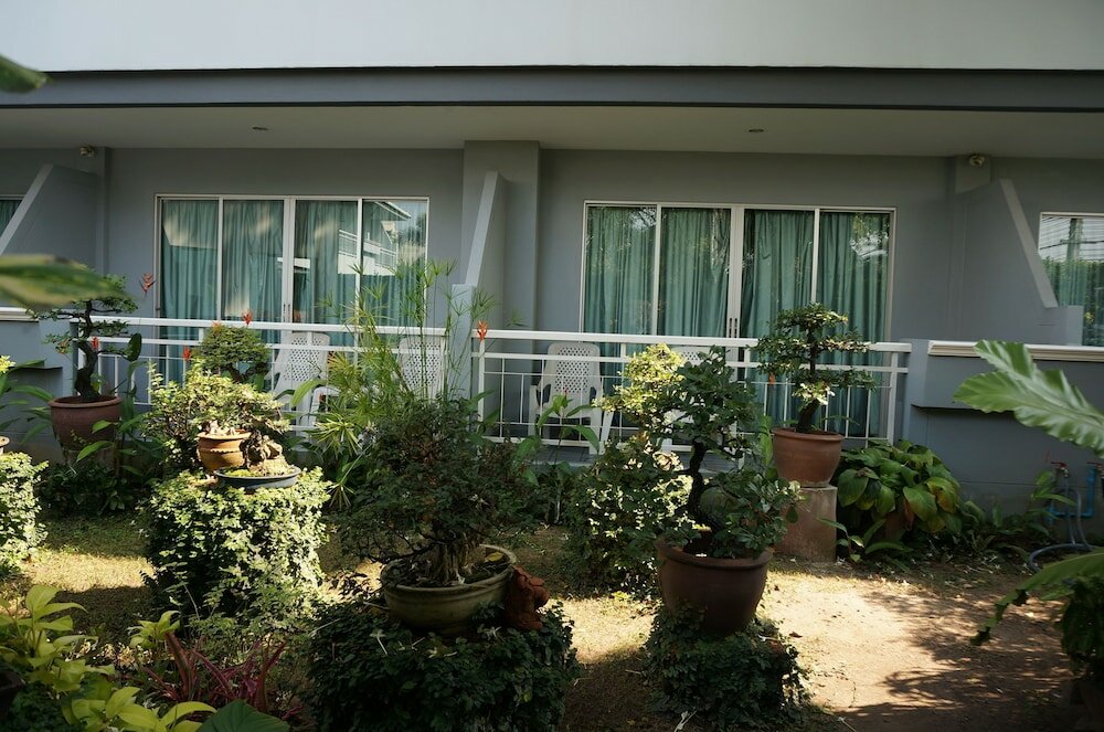 Фото Baan Suksiri Hotel