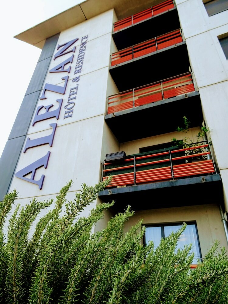 Фото Alezan Hotel