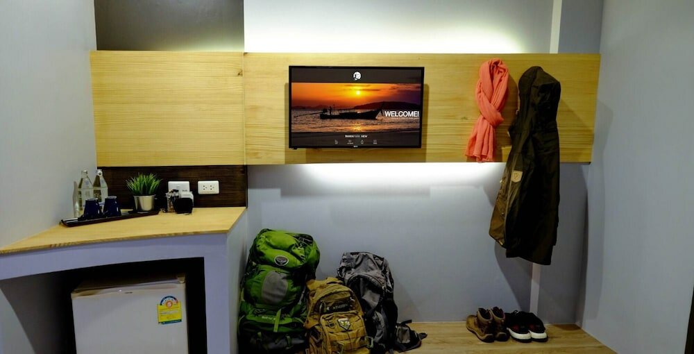 Фото Tharapark View Hotel